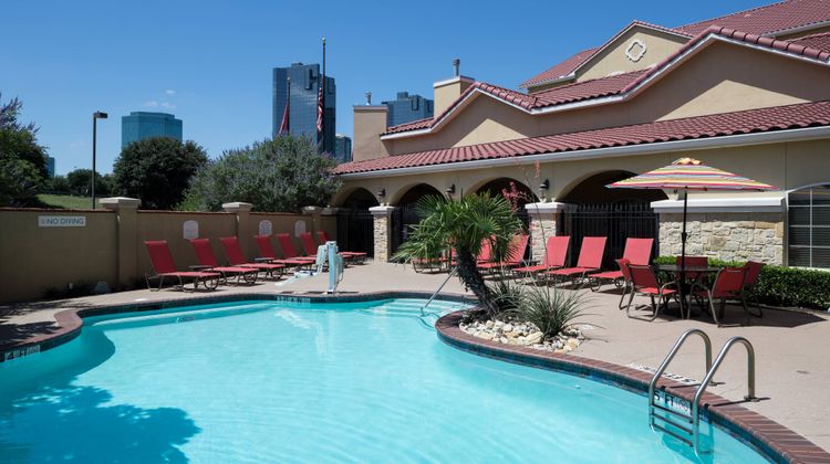 TownePlace Suites Fort Worth Downtown Pool