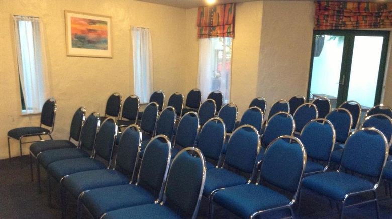 <b>Parklane Motor Lodge Meeting</b>. Images powered by <a href="https://www.leonardoworldwide.com/" title="Leonardo Worldwide" target="_blank">Leonardo</a>.