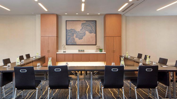 AC Hotel by Marriott Atlanta Downtown Meeting