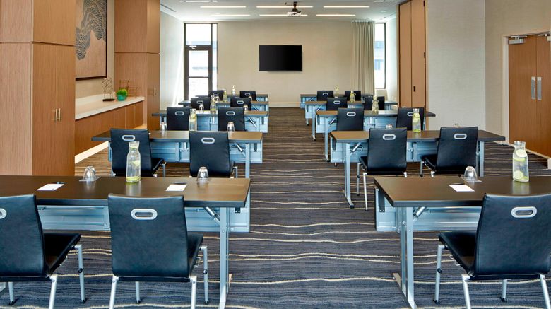 <b>AC Hotel by Marriott Atlanta Downtown Meeting</b>. Images powered by <a href="https://www.leonardoworldwide.com/" title="Leonardo Worldwide" target="_blank">Leonardo</a>.