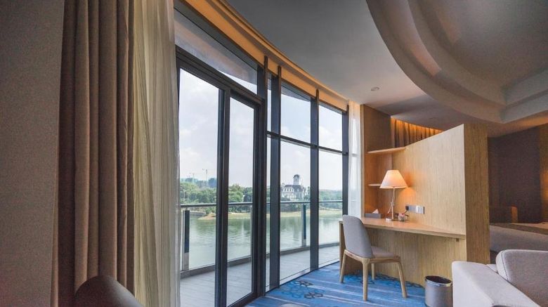 <b>The Everly Putrajaya Suite</b>. Images powered by <a href="https://www.leonardoworldwide.com/" title="Leonardo Worldwide" target="_blank">Leonardo</a>.