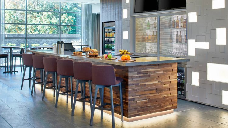 Courtyard by Marriott Albany Airport Restaurant
