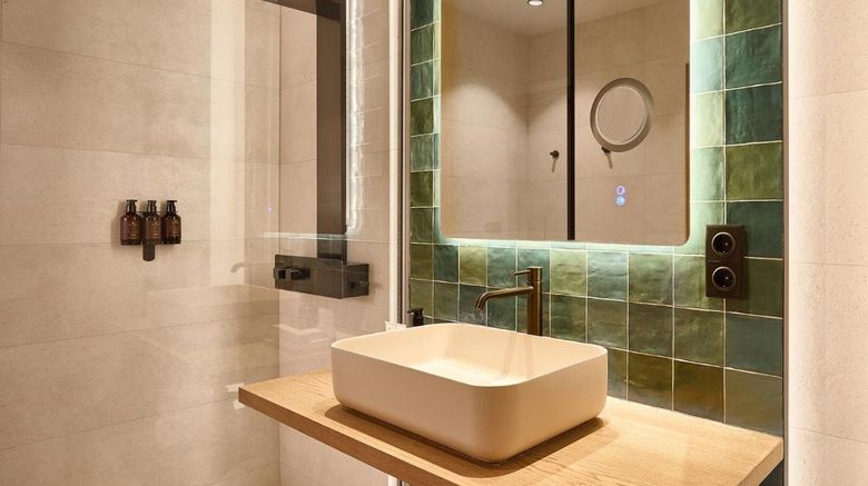 <b>Calderona Wellness Room</b>. Images powered by <a href="https://www.leonardoworldwide.com/" title="Leonardo Worldwide" target="_blank">Leonardo</a>.