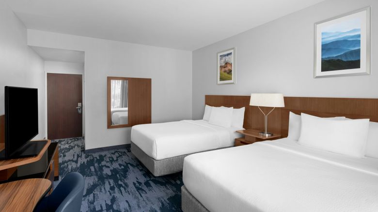 <b>Fairfield Inn Santa Clarita Valencia Room</b>. Images powered by <a href="https://www.leonardoworldwide.com/" title="Leonardo Worldwide" target="_blank">Leonardo</a>.