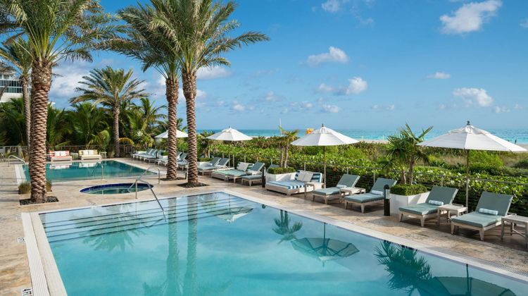 Marriott Stanton South Beach Pool