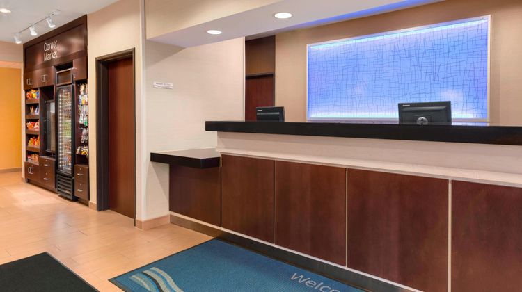 Fairfield Inn by Marriott Lobby