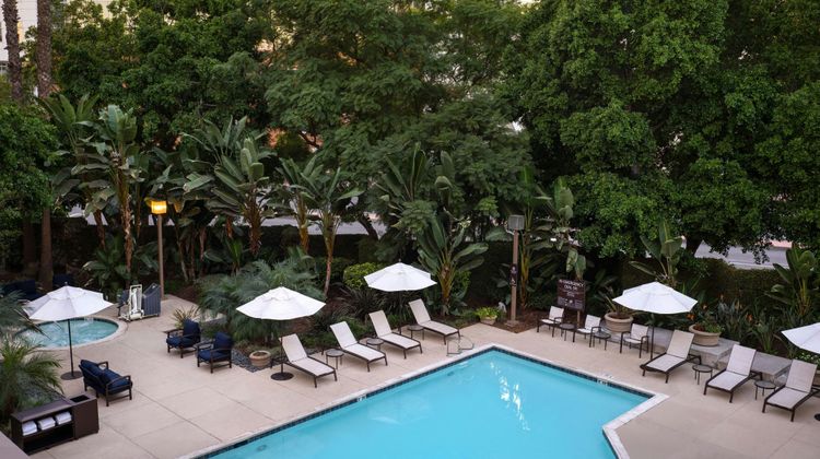Fullerton Marriott at California State Pool