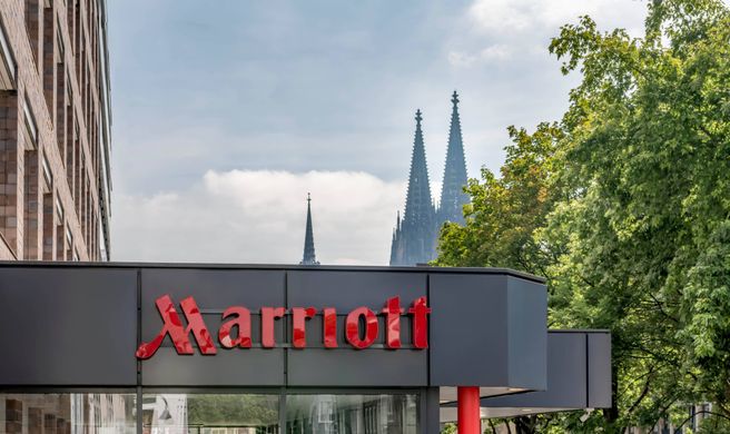 Cologne Marriott Hotel Exterior