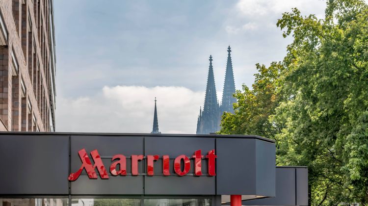 Cologne Marriott Hotel Exterior