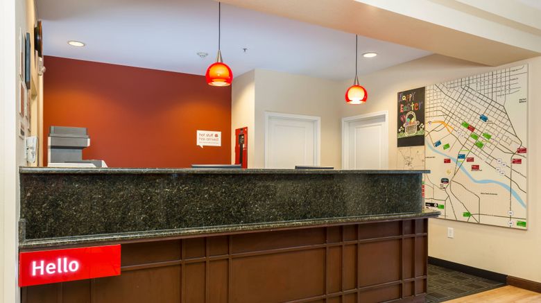 <b>TownePlace Suites Boise Downtown Lobby</b>. Images powered by <a href="https://www.leonardoworldwide.com/" title="Leonardo Worldwide" target="_blank">Leonardo</a>.