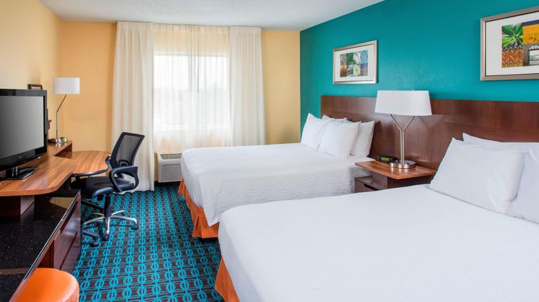 <b>Fairfield Inn & Suites Chicago/Tinley Pk Room</b>. Images powered by <a href="https://www.leonardoworldwide.com/" title="Leonardo Worldwide" target="_blank">Leonardo</a>.