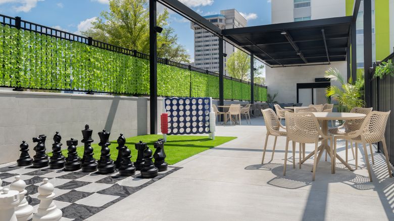 <b>Home2 Suites Jacksonville Downtown Restaurant</b>. Images powered by <a href="https://www.leonardoworldwide.com/" title="Leonardo Worldwide" target="_blank">Leonardo</a>.