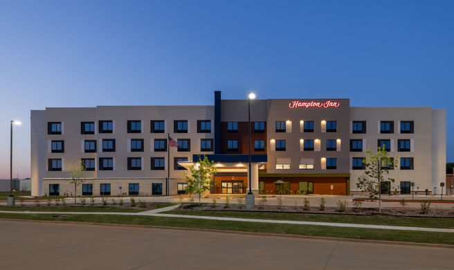 Hampton Inn by Hilton Wichita Falls Exterior