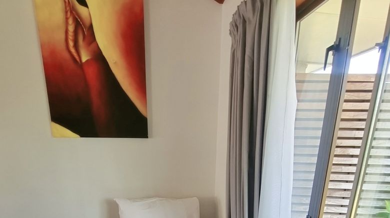 <b>Summit Motor Lodge Room</b>. Images powered by <a href="https://www.leonardoworldwide.com/" title="Leonardo Worldwide" target="_blank">Leonardo</a>.