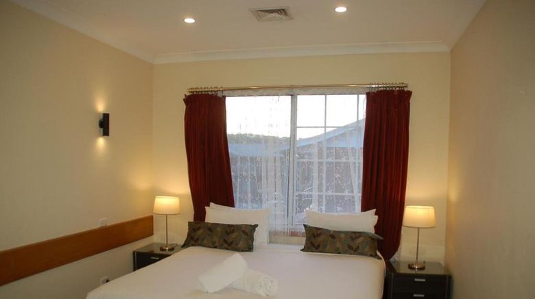 <b>Meramie Motor Inn Room</b>. Images powered by <a href="https://www.leonardoworldwide.com/" title="Leonardo Worldwide" target="_blank">Leonardo</a>.