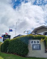 Summit Motor Lodge