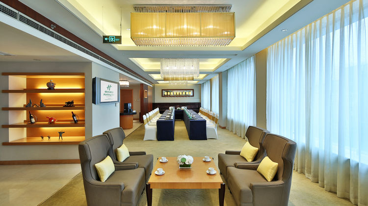 Holiday Inn Century City-EastTower Meeting