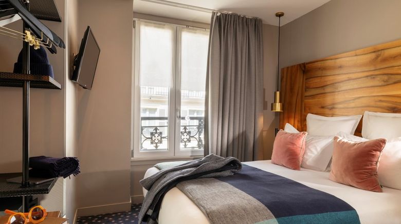 <b>Hotel Maxim Folies Room</b>. Images powered by <a href="https://www.leonardoworldwide.com/" title="Leonardo Worldwide" target="_blank">Leonardo</a>.