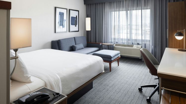 Courtyard Boston-South Boston Room