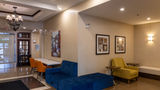 Holiday Inn Express Brockville Exterior