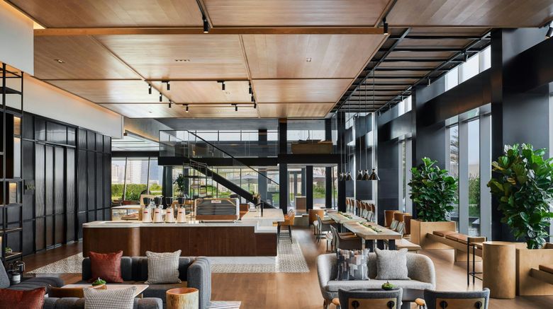 <b>Sheraton Grand Xiamen Jimei Lobby</b>. Images powered by <a href="https://www.leonardoworldwide.com/" title="Leonardo Worldwide" target="_blank">Leonardo</a>.