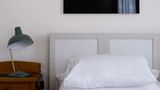 1477 Reichhalter Eat & Sleep Room