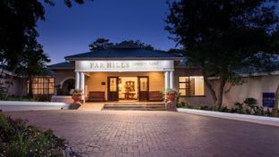 Far Hills Country Hotel