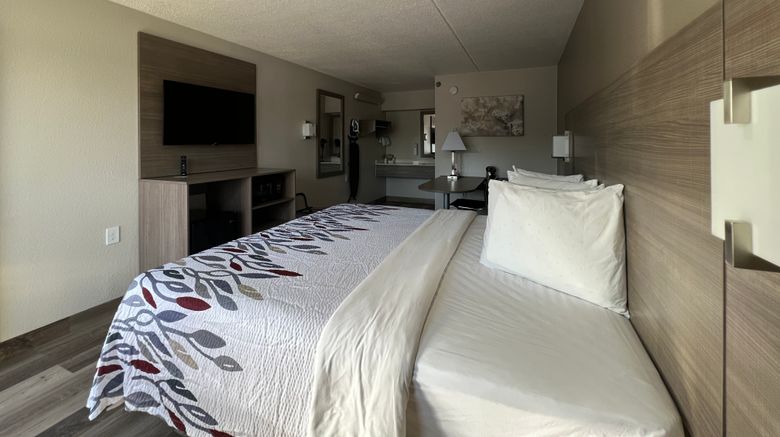 <b>Red Roof Inn Lexington South Room</b>. Images powered by <a href="https://www.leonardoworldwide.com/" title="Leonardo Worldwide" target="_blank">Leonardo</a>.