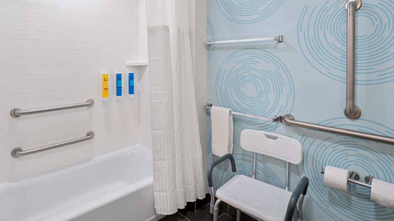 <b>Tru by Hilton Wauseon Room</b>. Images powered by <a href="https://www.leonardoworldwide.com/" title="Leonardo Worldwide" target="_blank">Leonardo</a>.