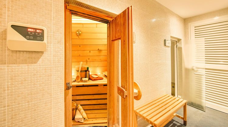 Copthorne Hotel Dubai Spa
