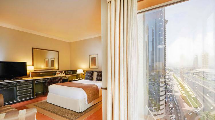 Millennium Plaza Downtown Hotel & Suites Room