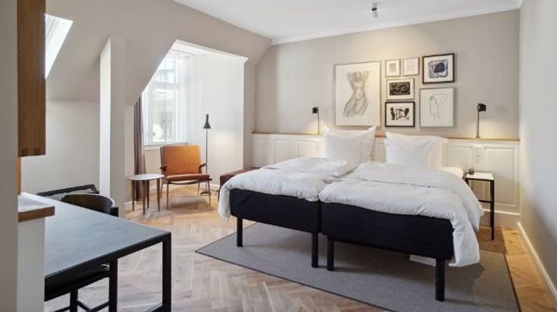 <b>Hotel Kong Arthur Room</b>. Images powered by <a href="https://www.leonardoworldwide.com/" title="Leonardo Worldwide" target="_blank">Leonardo</a>.