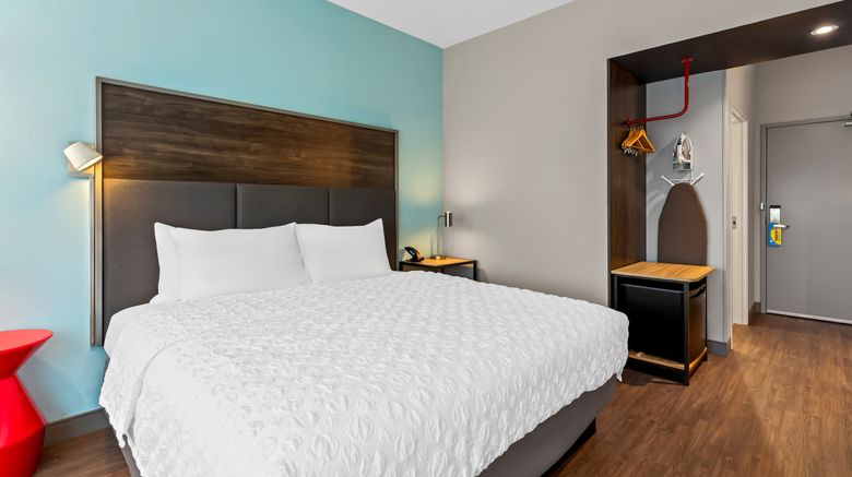 <b>Tru by Hilton Beaverton Room</b>. Images powered by <a href="https://www.leonardoworldwide.com/" title="Leonardo Worldwide" target="_blank">Leonardo</a>.