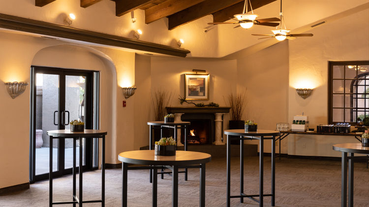 Kimpton Miralina Resort & Villas Meeting