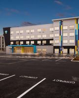Tru by Hilton Beaverton