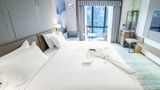 Shen Zhou 7 Star Hotel Room