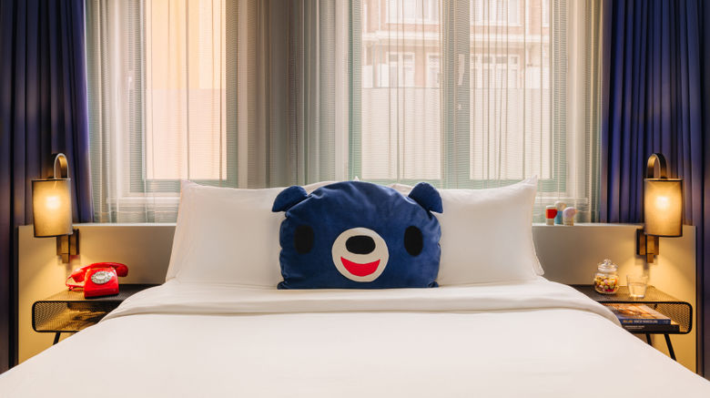 <b>Leonardo Hotel Amsterdam Leidse Square Room</b>. Images powered by <a href="https://www.leonardoworldwide.com/" title="Leonardo Worldwide" target="_blank">Leonardo</a>.