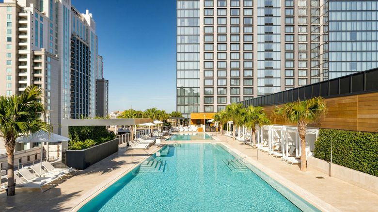 <b>JW Marriott Tampa Water Street Pool</b>. Images powered by <a href="https://www.leonardoworldwide.com/" title="Leonardo Worldwide" target="_blank">Leonardo</a>.