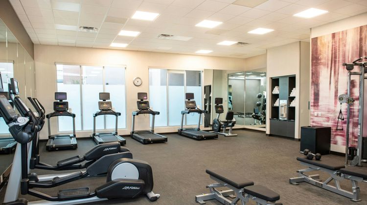 Courtyard Mesa at Wrigleyville West Health Club
