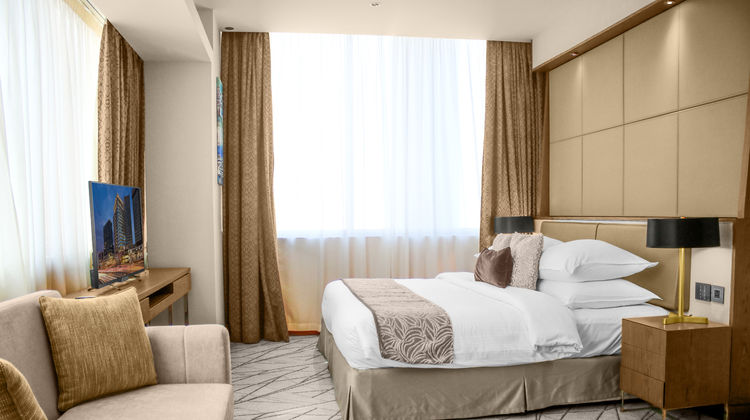 Millennium Plaza Hotel Doha Suite