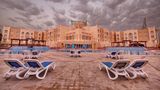 Al-Jahra Copthorne Hotel & Resort Exterior