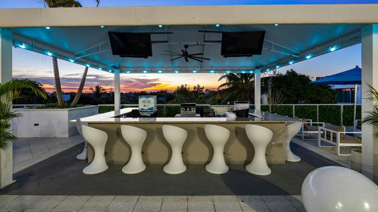 <b>Aloft Delray Beach Pool</b>. Images powered by <a href="https://www.leonardoworldwide.com/" title="Leonardo Worldwide" target="_blank">Leonardo</a>.