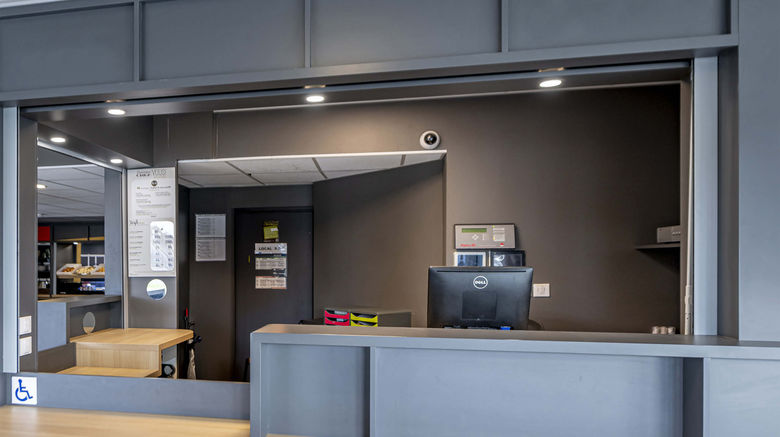 <b>B&B Hotel Bordeaux Le Haillan Lobby</b>. Images powered by <a href="https://www.leonardoworldwide.com/" title="Leonardo Worldwide" target="_blank">Leonardo</a>.