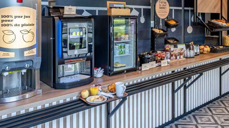 <b>B&B Hotel Bordeaux Saint Andre De Cubzac Restaurant</b>. Images powered by <a href="https://www.leonardoworldwide.com/" title="Leonardo Worldwide" target="_blank">Leonardo</a>.