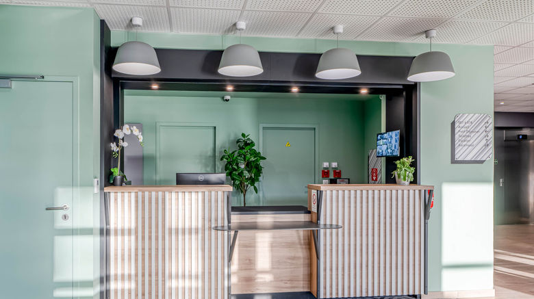 <b>B&B Hotel Bordeaux Saint Andre De Cubzac Lobby</b>. Images powered by <a href="https://www.leonardoworldwide.com/" title="Leonardo Worldwide" target="_blank">Leonardo</a>.