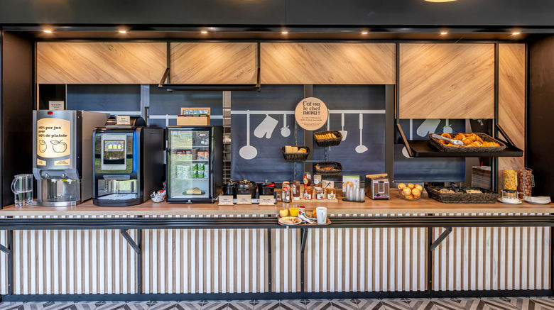 <b>B&B Hotel Bordeaux Saint Andre De Cubzac Restaurant</b>. Images powered by <a href="https://www.leonardoworldwide.com/" title="Leonardo Worldwide" target="_blank">Leonardo</a>.