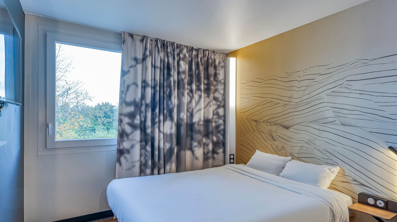 <b>B&B Hotel Bordeaux Saint Andre De Cubzac Room</b>. Images powered by <a href="https://www.leonardoworldwide.com/" title="Leonardo Worldwide" target="_blank">Leonardo</a>.