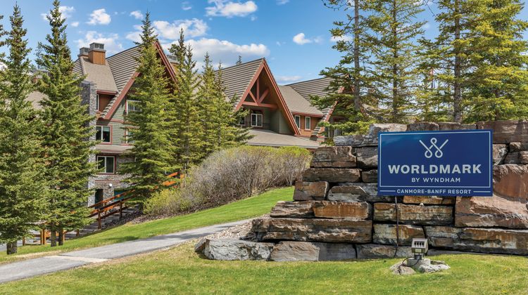 WorldMark Canmore by Wyndham Exterior