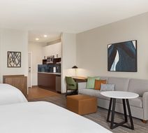 Staybridge Suites Toronto Airport East Room