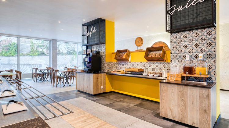 B&B Hotel Mons Gare Restaurant